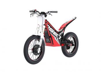 2019C 21.0R BOLT 0032